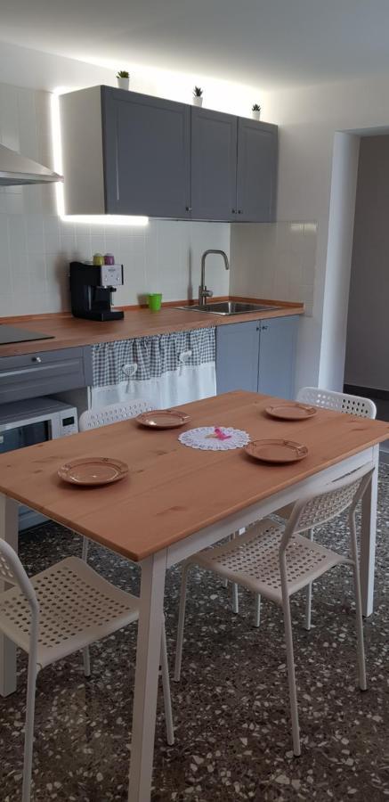 Il Cortile Segreto - Con Parcheggio Privato Apartment Lecce Exterior photo