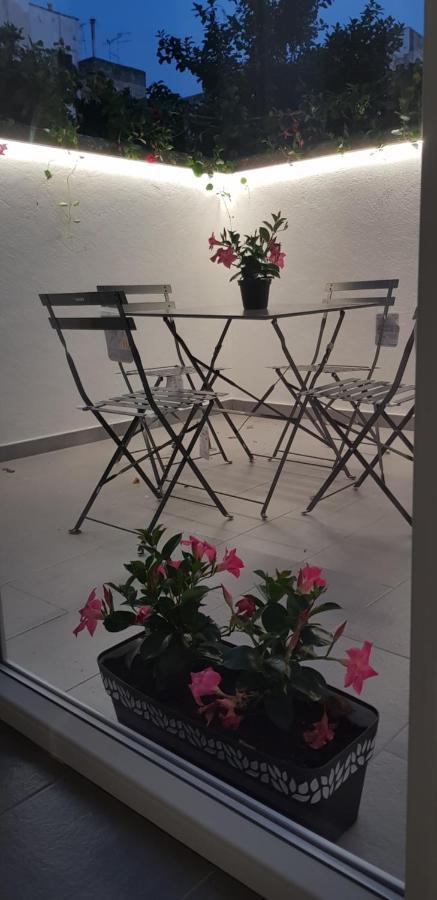 Il Cortile Segreto - Con Parcheggio Privato Apartment Lecce Exterior photo